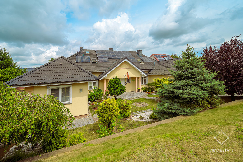 Dom, Strzelin, ul. Weteranów